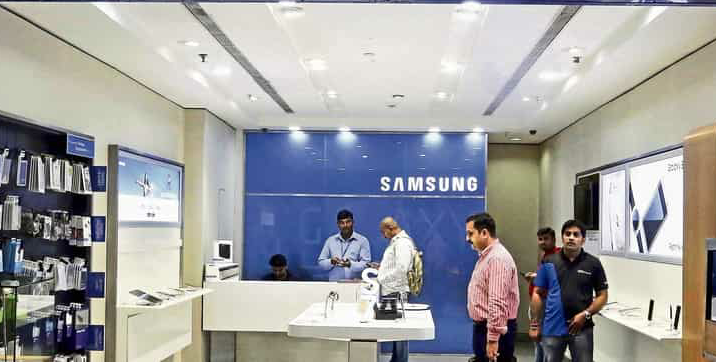 Samsung smartphone market share hits record high (MINT_PRINT)
