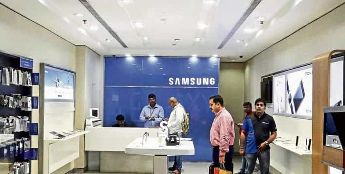 Samsung Store. (MINT_PRINT)